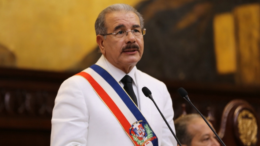 Presidente Danilo Medina envía saludo solidario y optimista al pueblo dominicano, acompañado de deseos de paz y felicidad, ante llegada 2020