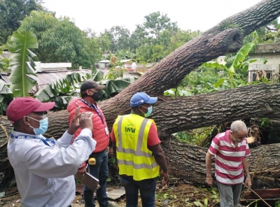 Grupo técnico del INVI atendió a familias afectadas por la tormenta Laura